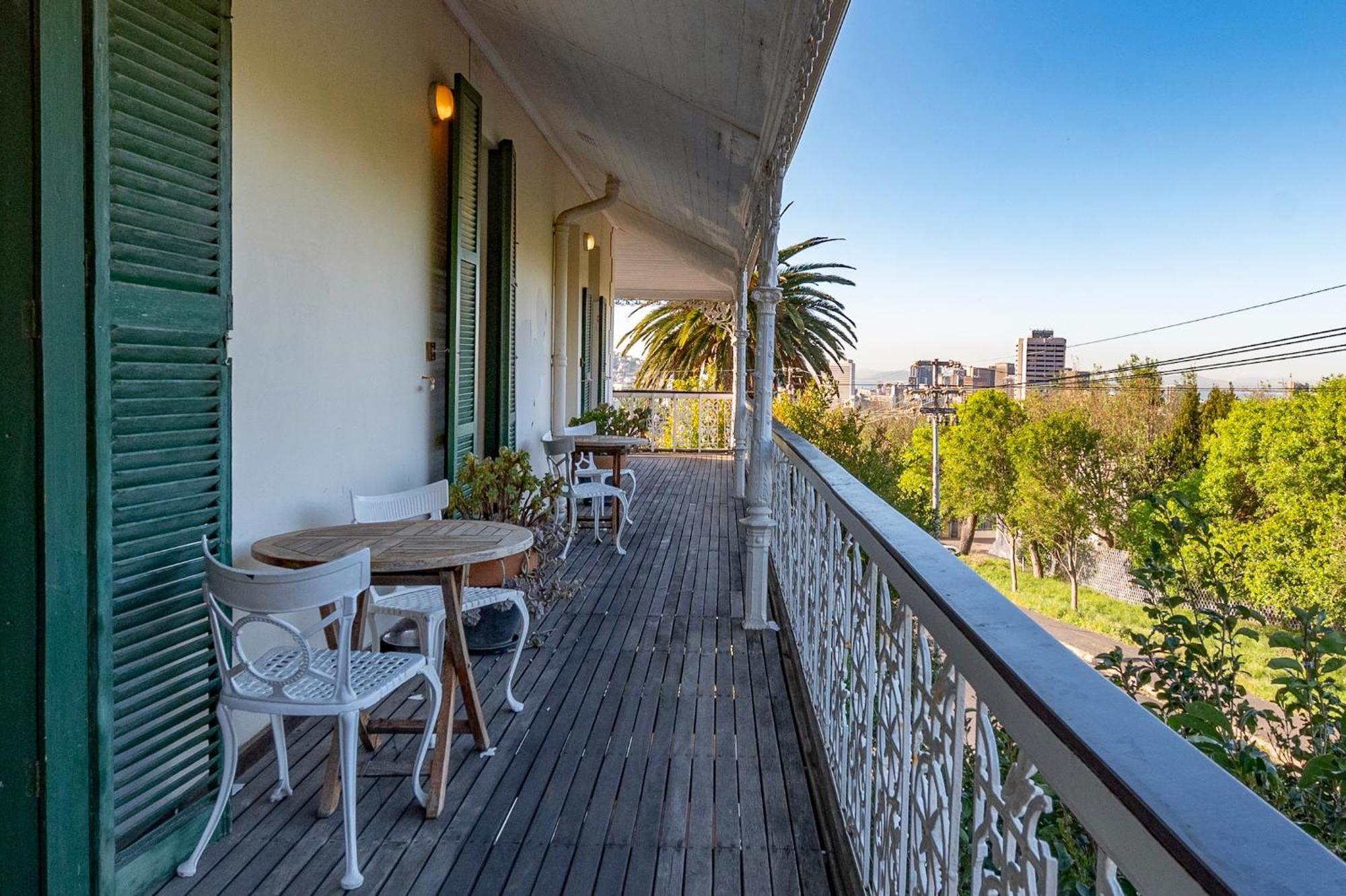 Belvedere House Guest house